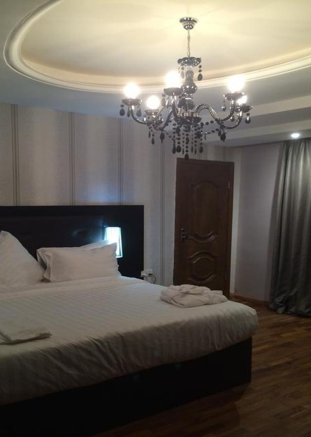 Tivoli Hotel Seafront Ikoyi Aliayabiagba Екстериор снимка