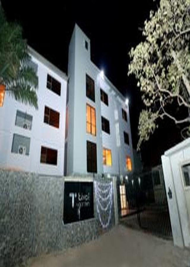 Tivoli Hotel Seafront Ikoyi Aliayabiagba Екстериор снимка