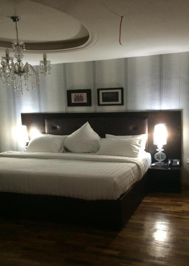 Tivoli Hotel Seafront Ikoyi Aliayabiagba Екстериор снимка