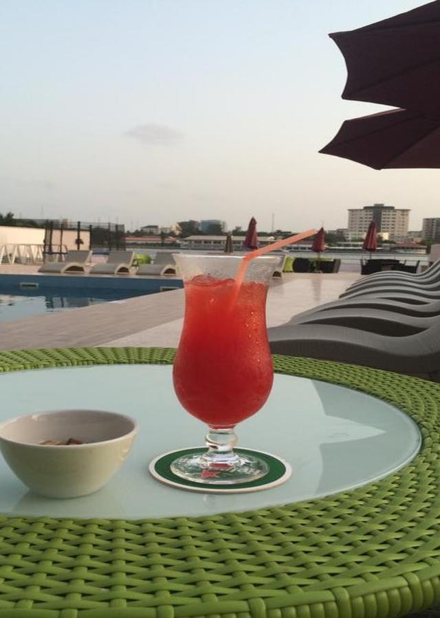 Tivoli Hotel Seafront Ikoyi Aliayabiagba Екстериор снимка