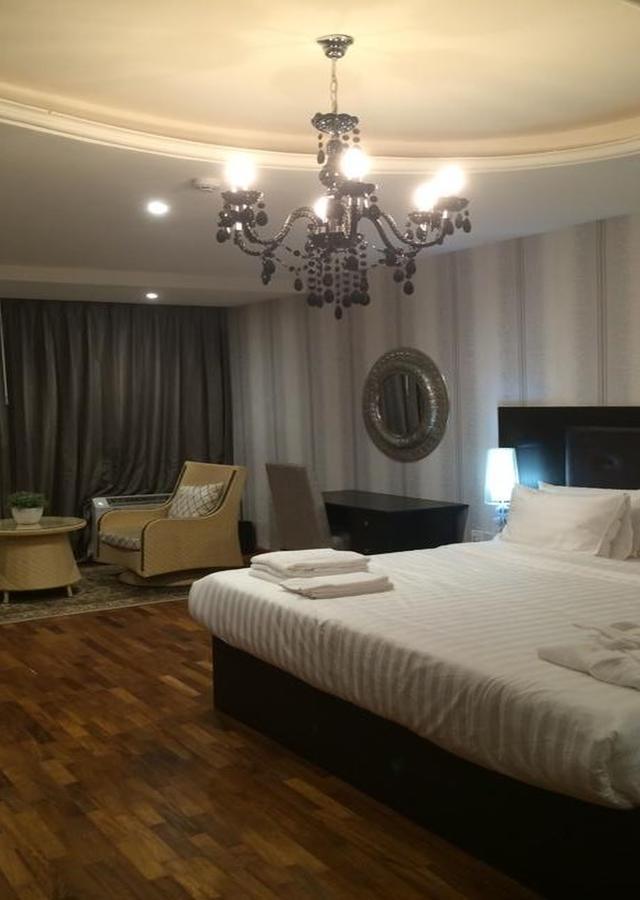 Tivoli Hotel Seafront Ikoyi Aliayabiagba Екстериор снимка