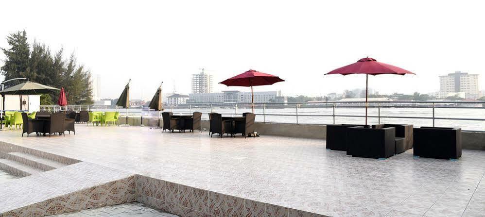 Tivoli Hotel Seafront Ikoyi Aliayabiagba Екстериор снимка