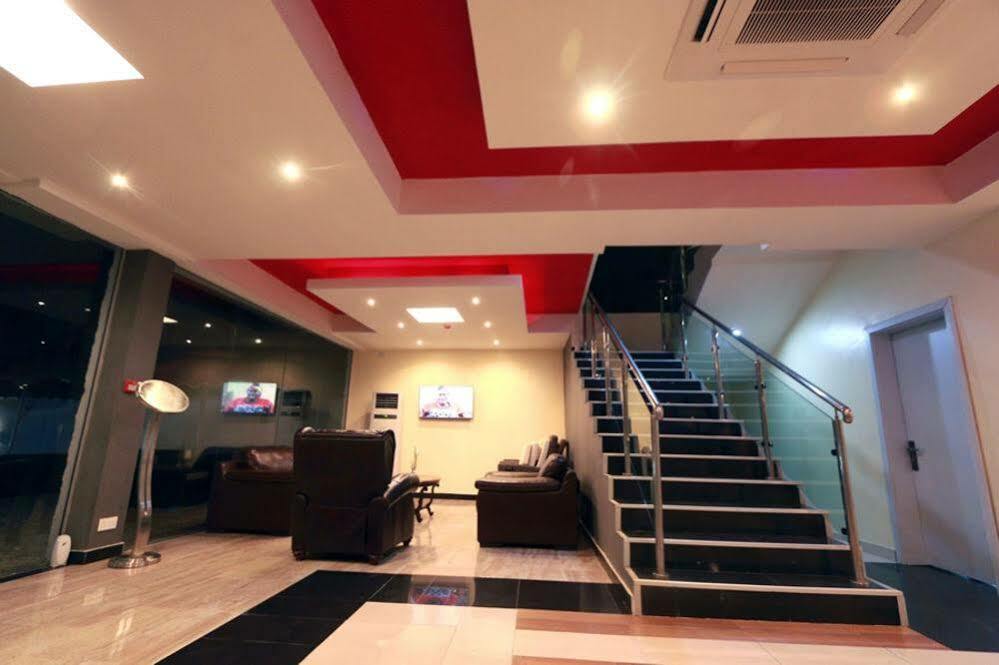 Tivoli Hotel Seafront Ikoyi Aliayabiagba Екстериор снимка
