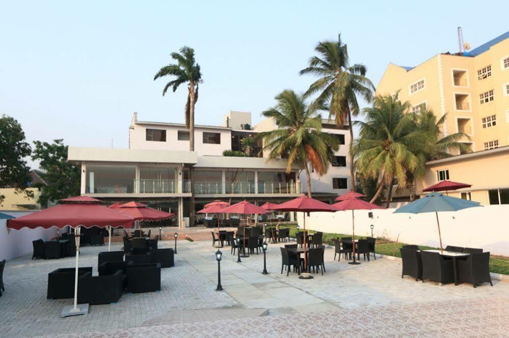 Tivoli Hotel Seafront Ikoyi Aliayabiagba Екстериор снимка